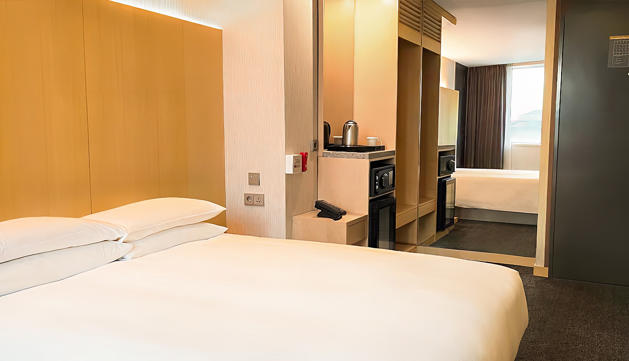 슬라이드 이미지 2